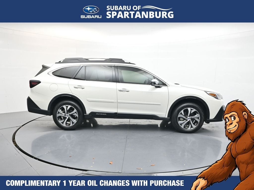 2022 Subaru Outback Touring XT