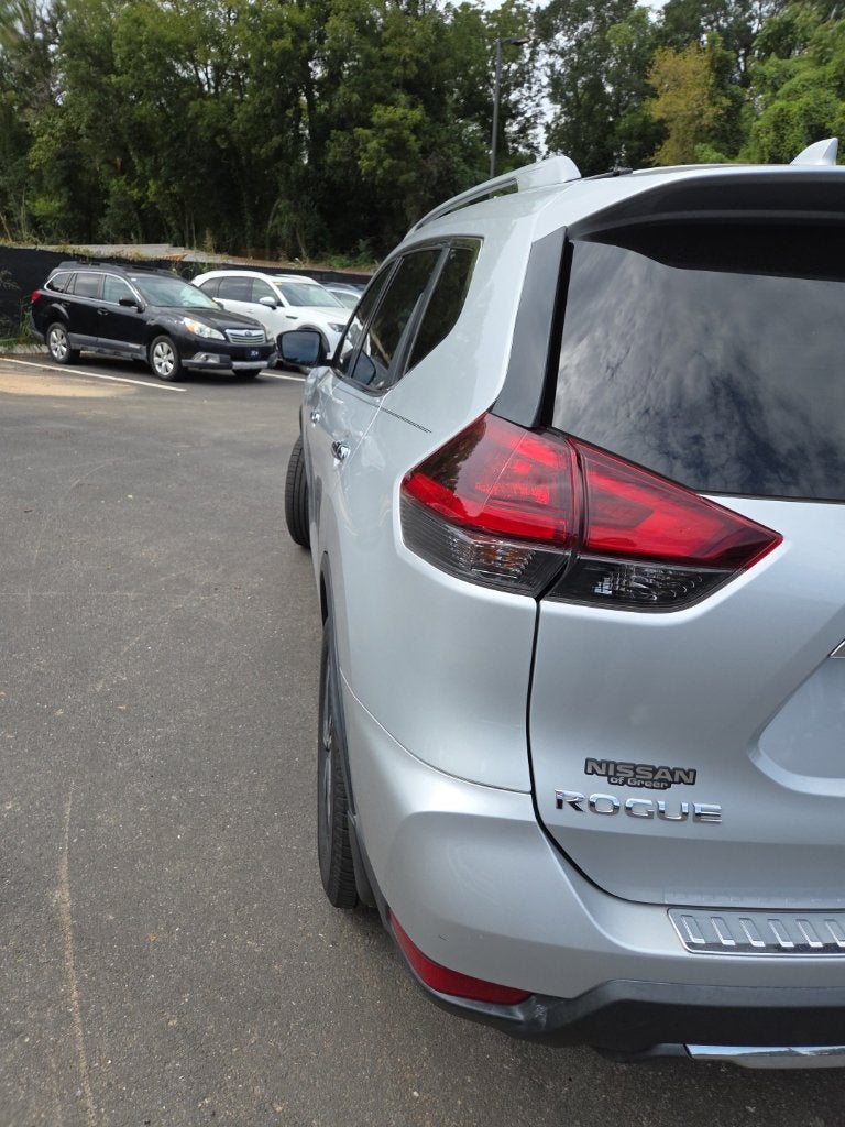 2018 Nissan Rogue SL