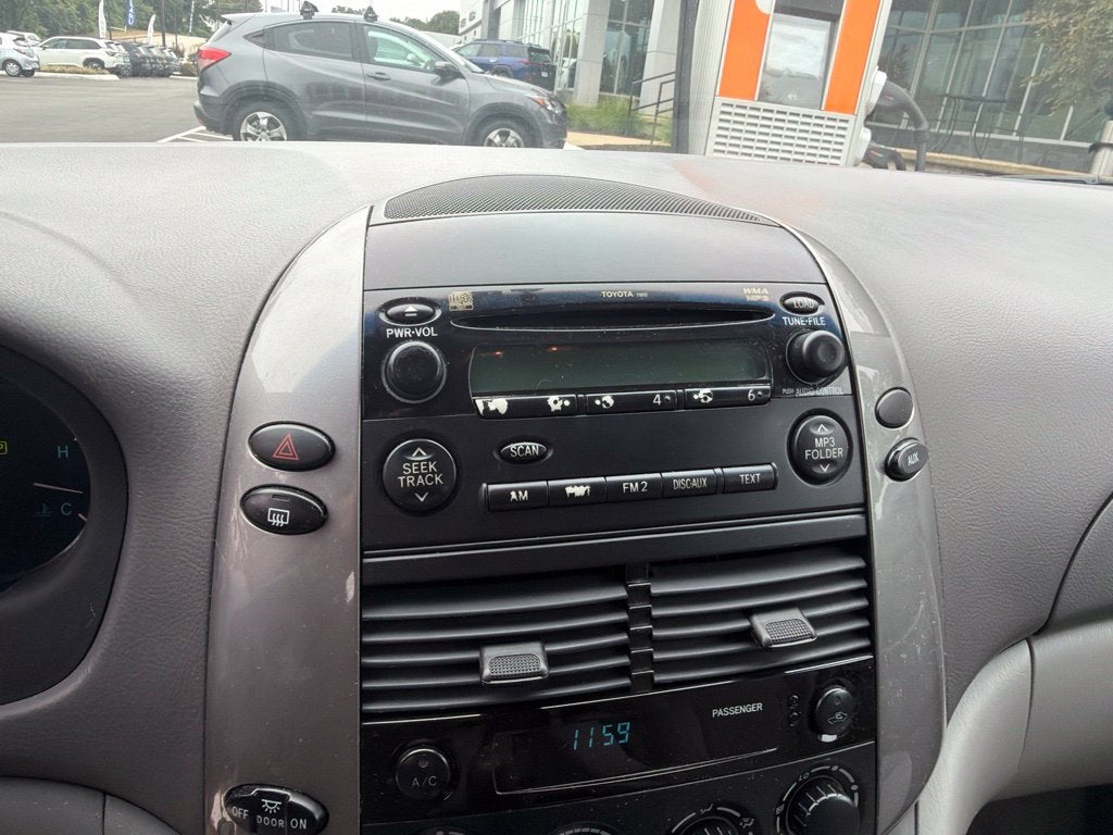 2006 Toyota Sienna CE
