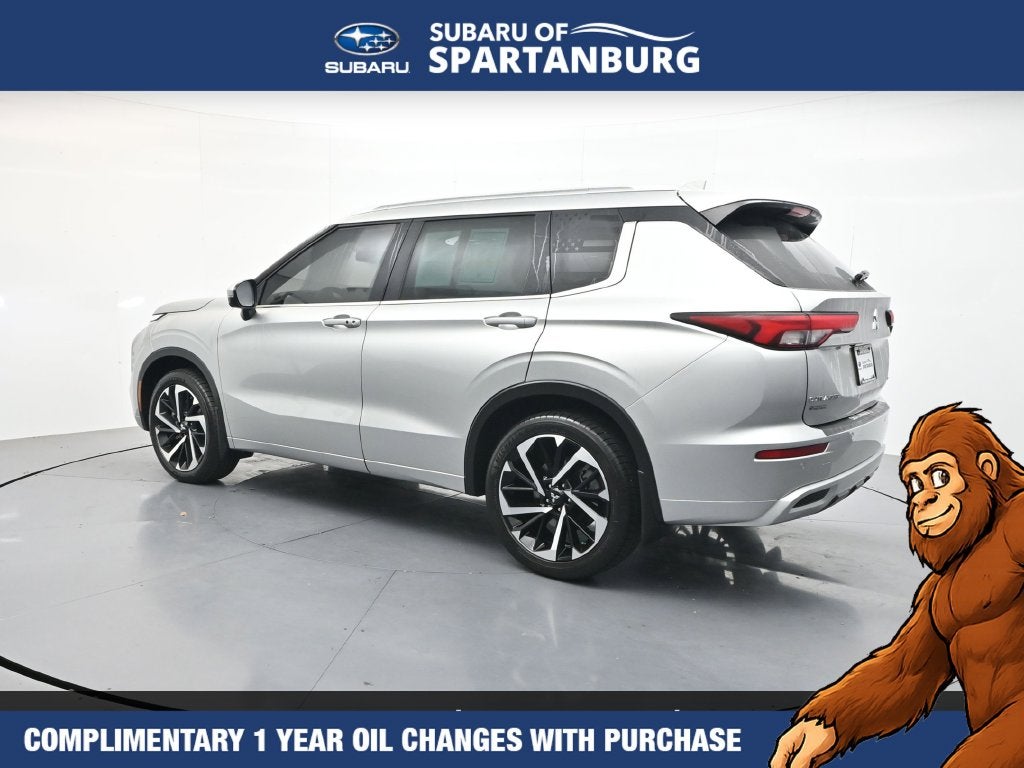 2023 Mitsubishi Outlander SEL