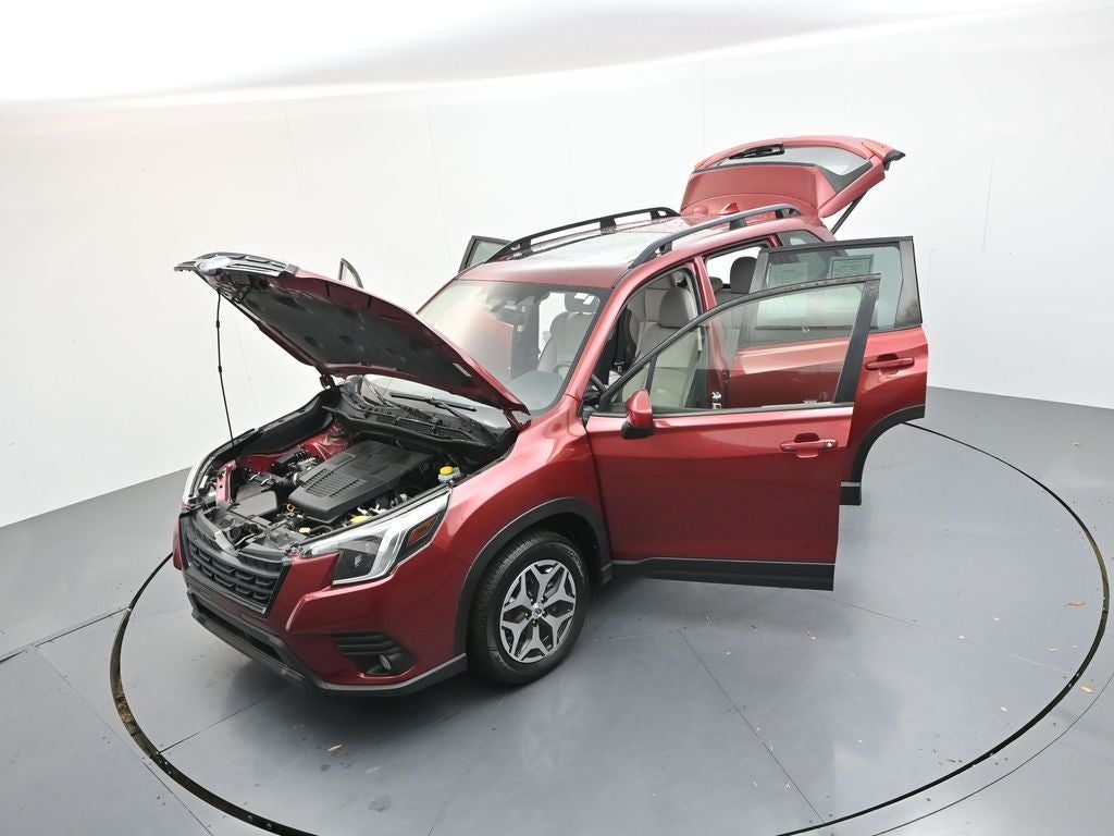 2023 Subaru Forester Premium