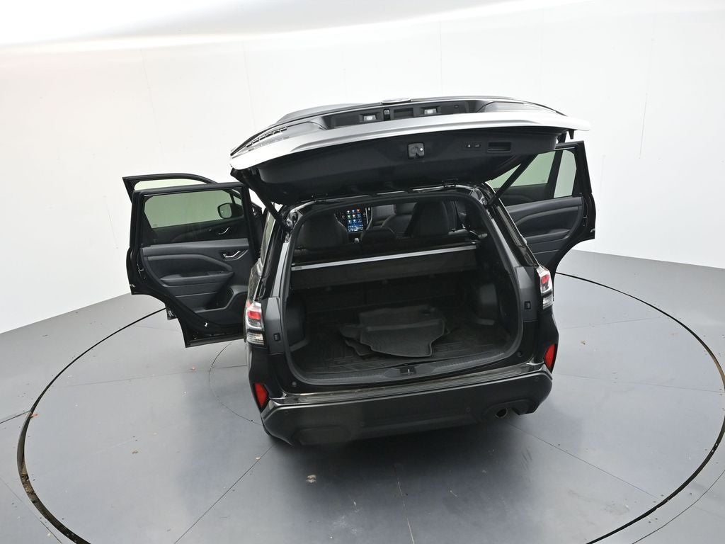 2025 Subaru Forester Touring