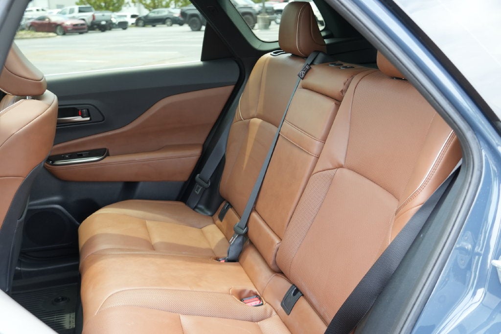 2025 Toyota Crown Signia Limited