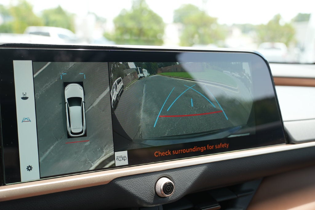 2025 Toyota Crown Signia Limited