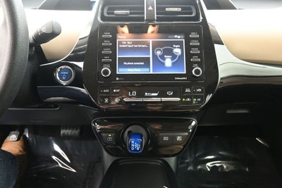 2021 Toyota Prius LE