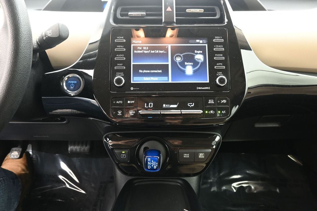2021 Toyota Prius LE