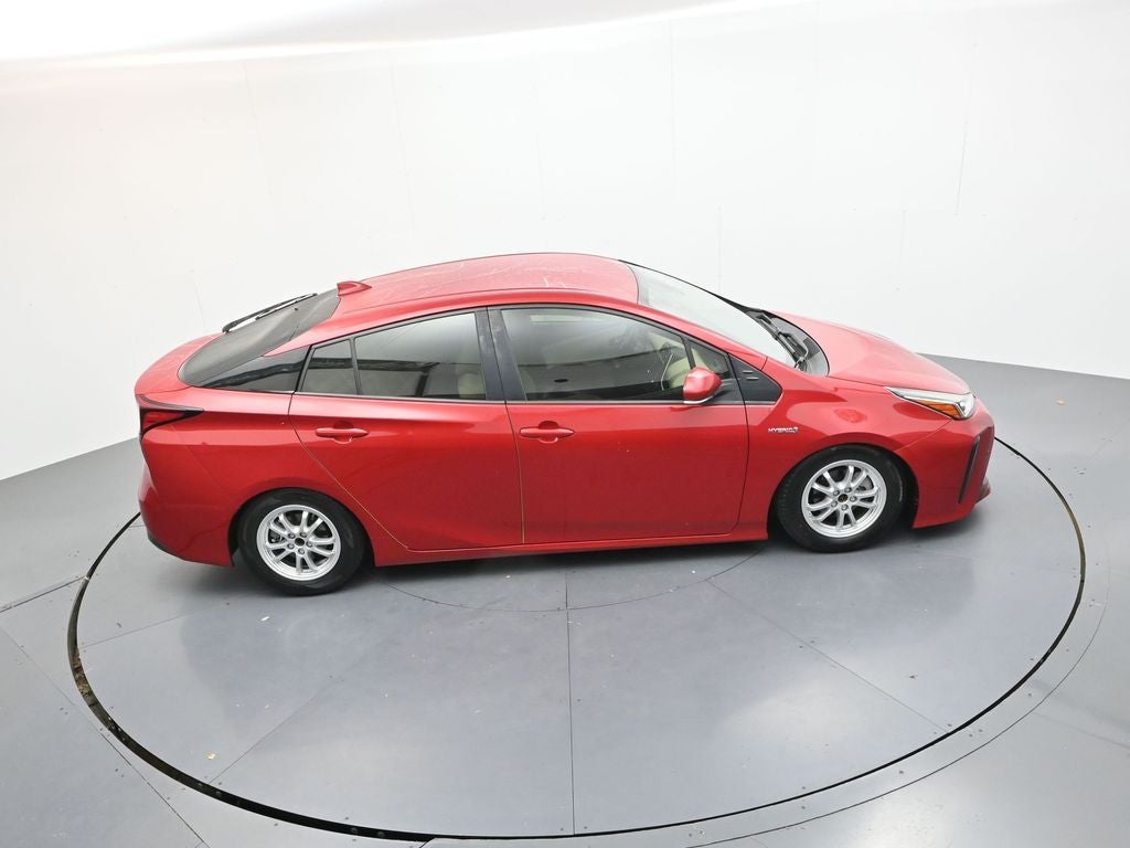 2021 Toyota Prius LE