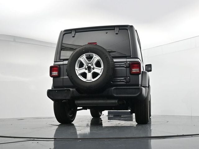 2023 Jeep Wrangler Sport S 8.4" Radio & Premium Audio Group