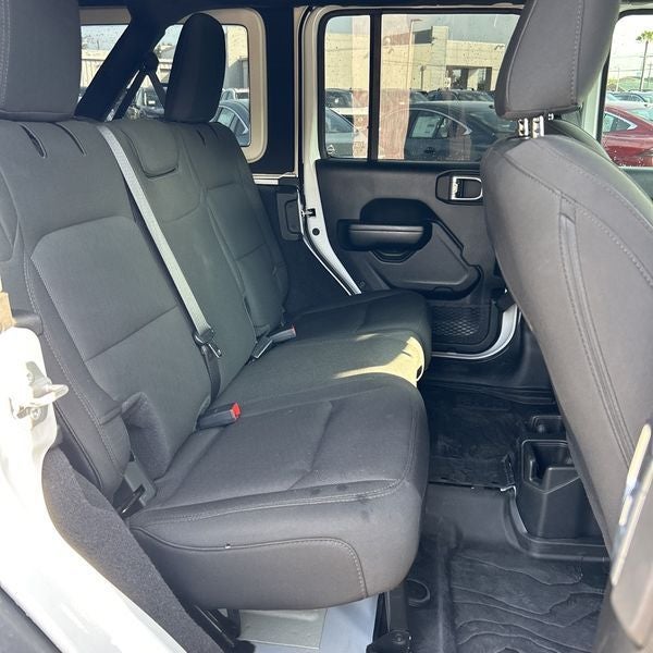 2021 Jeep Wrangler Unlimited Sport Altitude