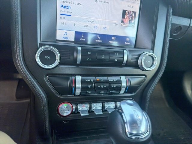 2022 Ford Mustang EcoBoost