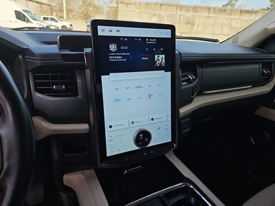 2023 Ford Expedition Platinum