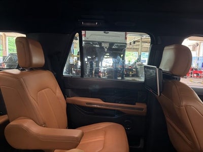 2023 Ford Expedition Platinum