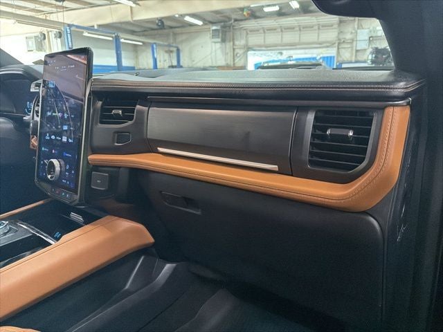 2023 Ford Expedition Platinum