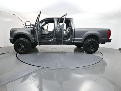 2022 Ford F-250SD Lariat