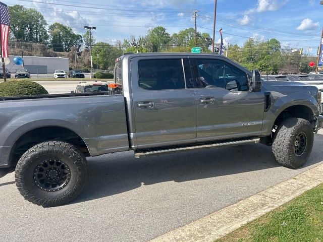 2022 Ford F-250SD Lariat