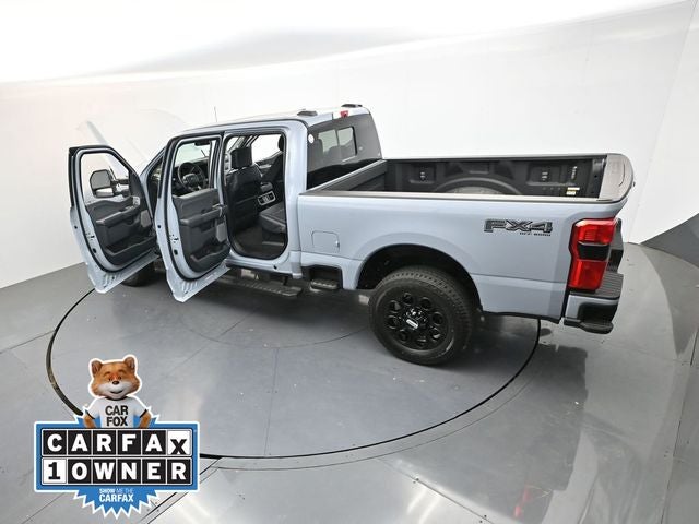 2025 Ford F-350SD Lariat