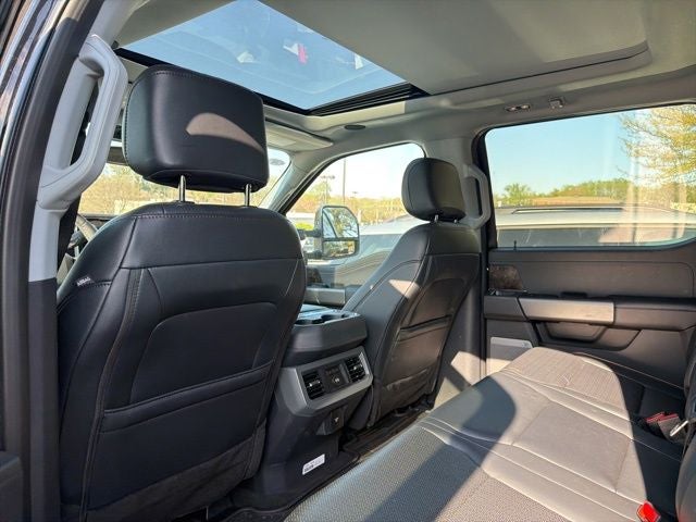 2025 Ford F-350SD Lariat