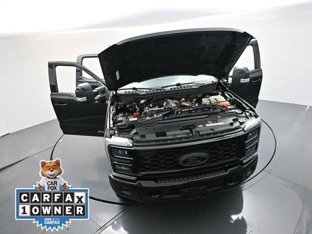 2025 Ford F-350SD Lariat