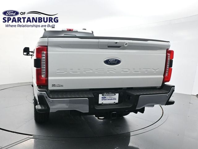 2025 Ford F-350SD Lariat