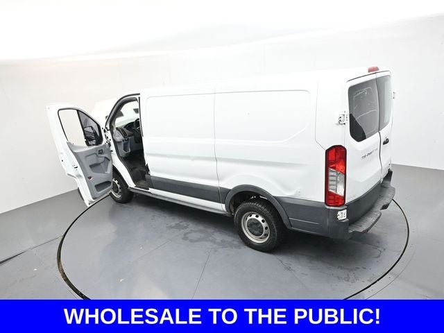 2015 Ford Transit-250 Base
