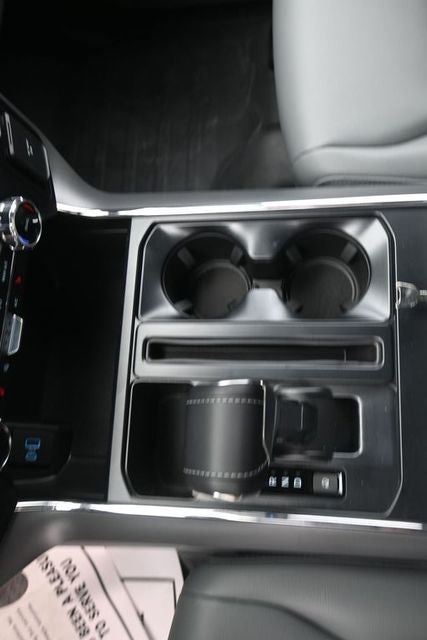 2024 Ford F-150 Lightning Pro