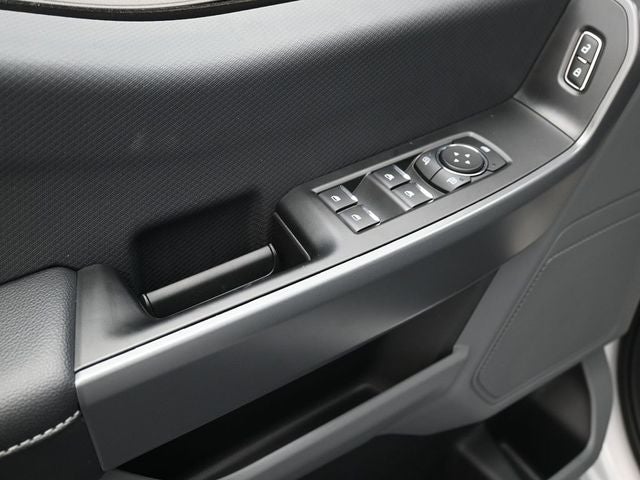 2024 Ford F-150 Lightning Pro