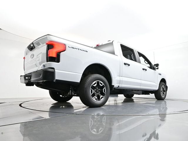 2024 Ford F-150 Lightning Pro