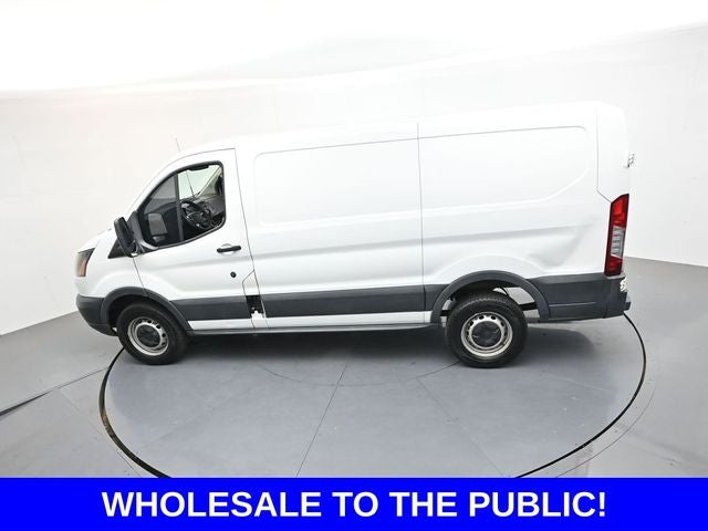 2017 Ford Transit-250 Base