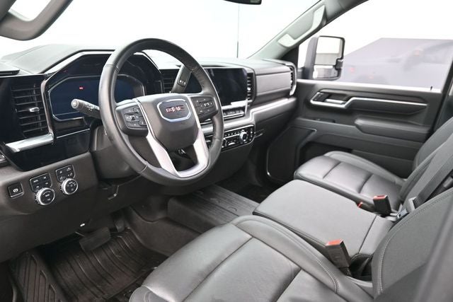 2025 GMC Sierra 2500HD SLT