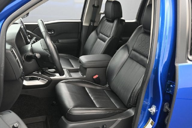 2024 Nissan Frontier SL