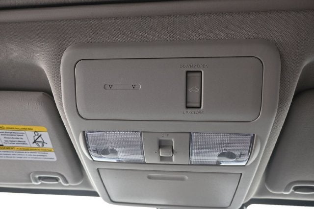 2024 Nissan Frontier SL