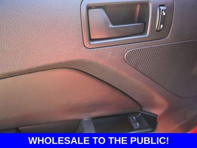 2014 Ford Mustang V6