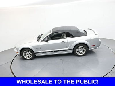 2005 Ford Mustang GT Premium