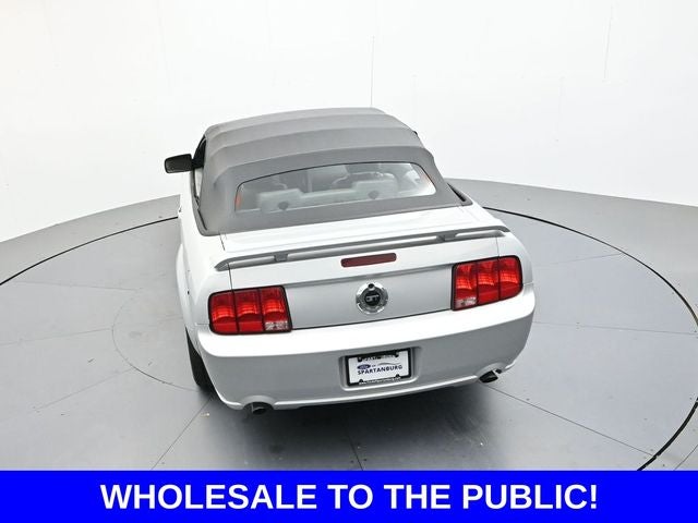 2005 Ford Mustang GT Premium