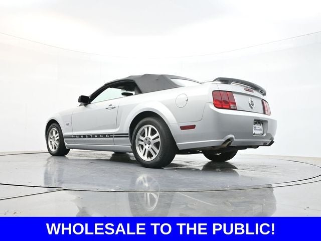 2005 Ford Mustang GT Premium