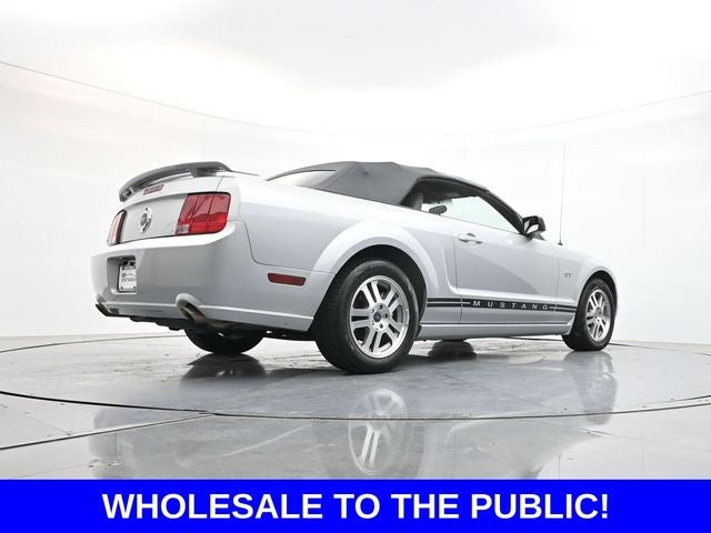 2005 Ford Mustang GT Premium