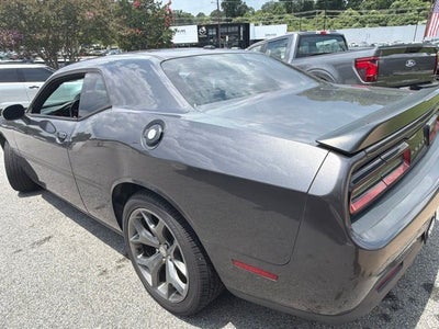 2016 Dodge Challenger SXT