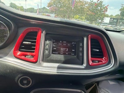 2016 Dodge Challenger SXT