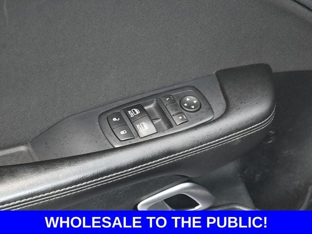 2017 Dodge Challenger SXT