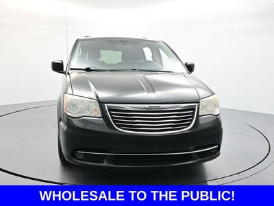 2014 Chrysler Town & Country Touring