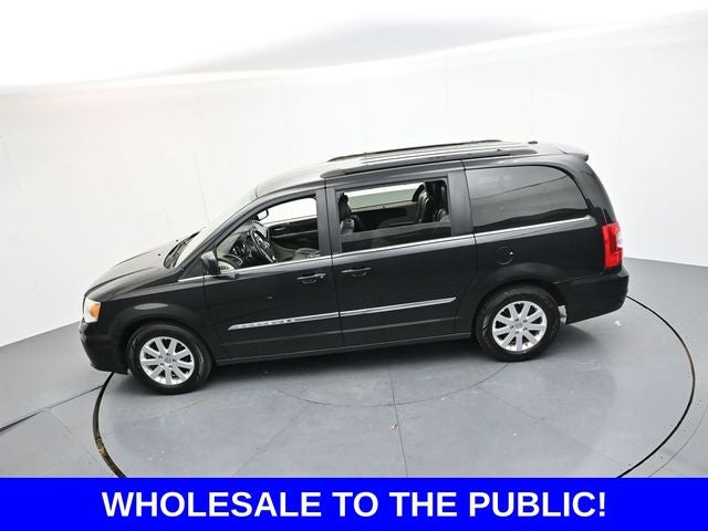 2014 Chrysler Town & Country Touring