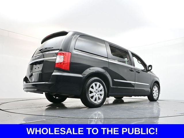 2014 Chrysler Town & Country Touring