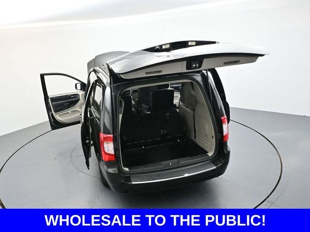 2014 Chrysler Town & Country Touring