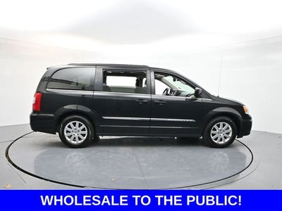 2014 Chrysler Town & Country Touring