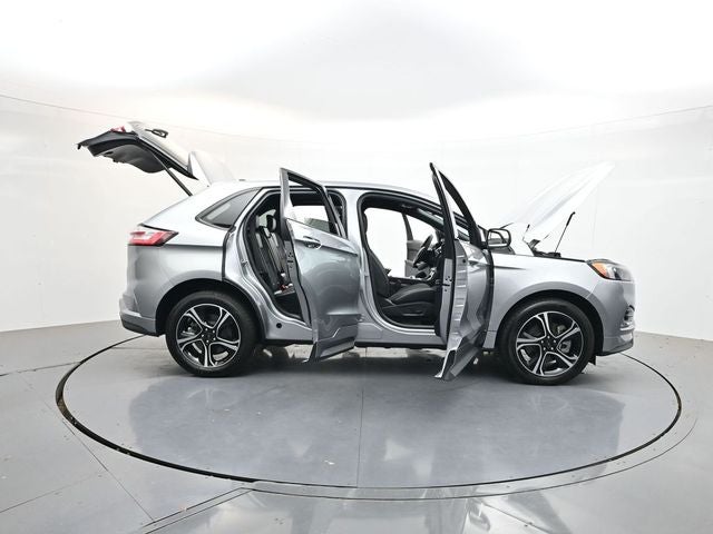 2023 Ford Edge ST