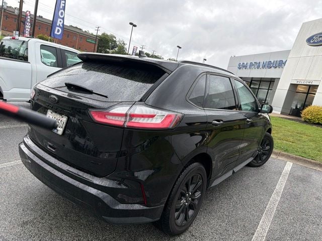 2023 Ford Edge SE