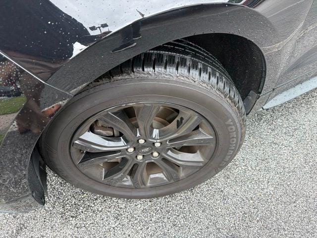 2023 Ford Edge SE