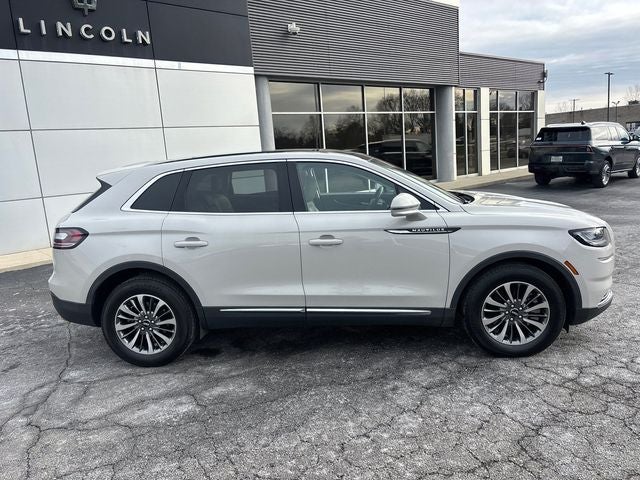 2021 Lincoln Nautilus Reserve