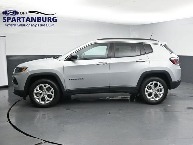 2024 Jeep Compass Latitude Back-Up Camera Cruise
