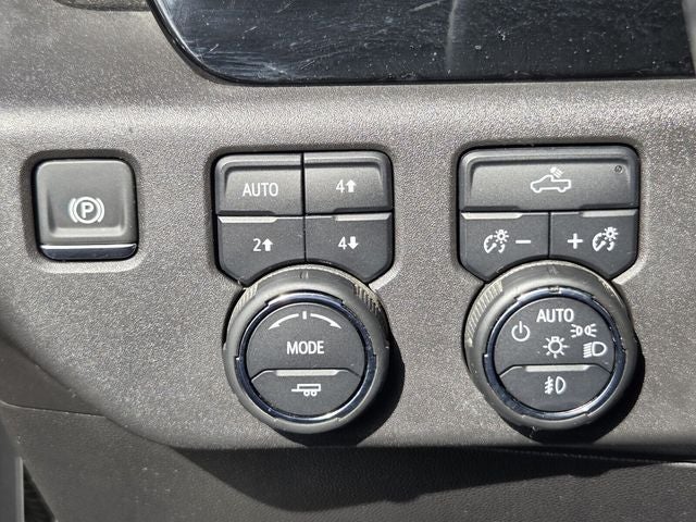 2024 Chevrolet Silverado 1500 LT Trail Boss Convenience Package